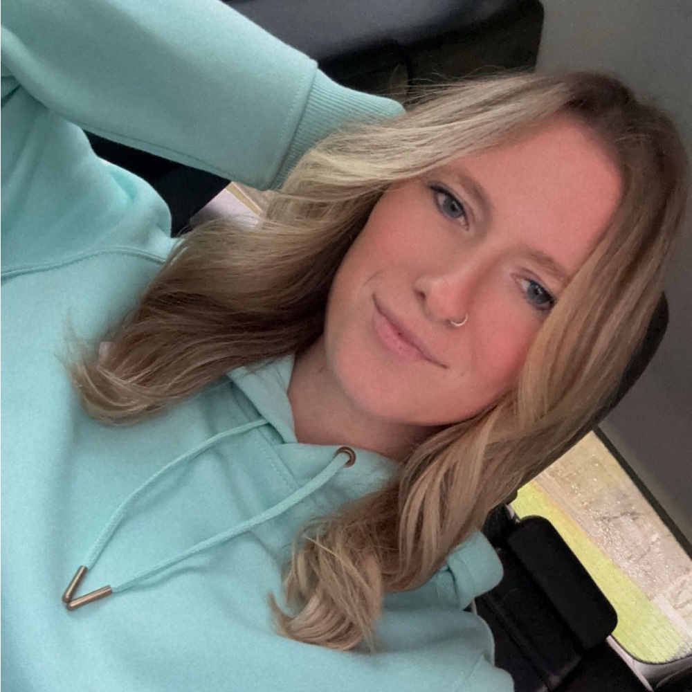 Meet your Posher, Natasha